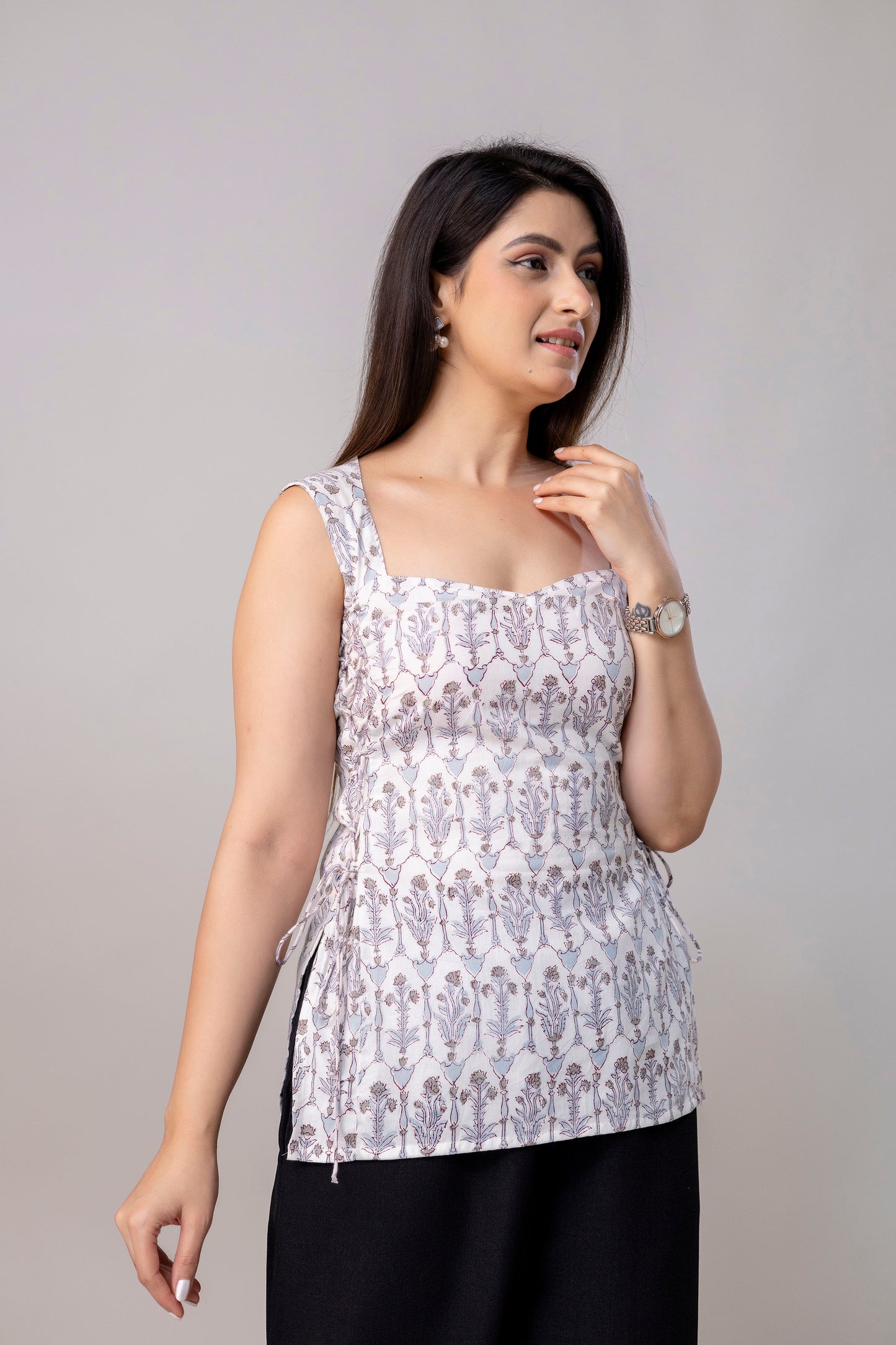 Azura Flora – Side cord Kurtis