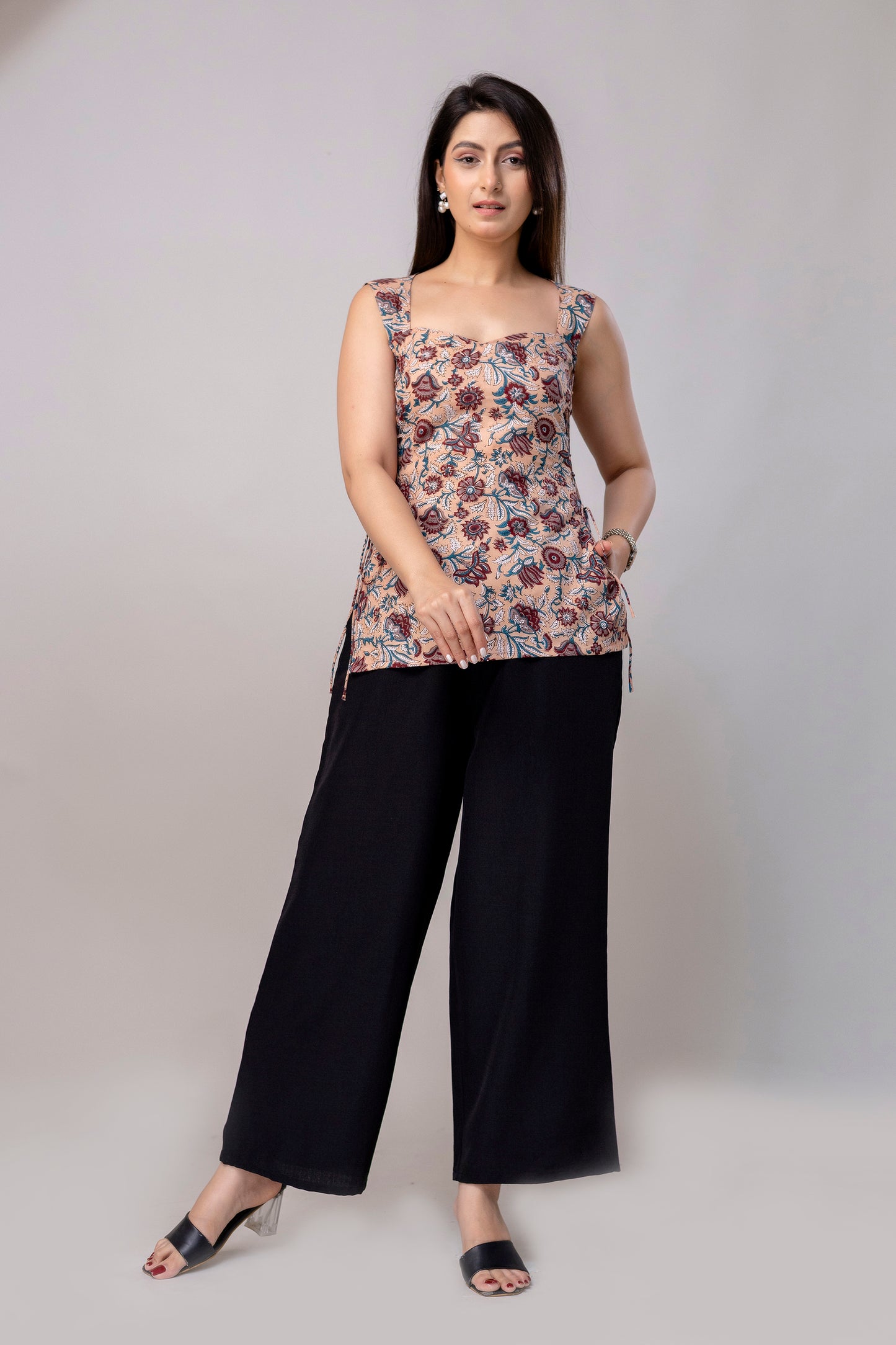 Flawervelly – Side cord kurtis